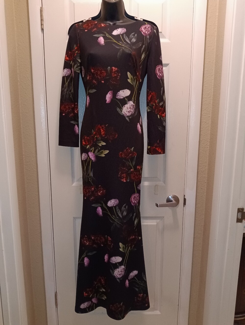Erin Fetherston Mandalay Like Black Floral Body Curve Hugging Maxi Dress Sz 4